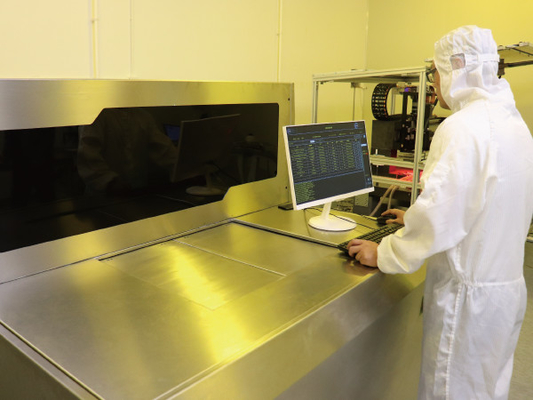 acheter Équipement d'imagerie laser de 20 μm à précision d'alignement interne avancée pour l'épissage de table complète online manufacture