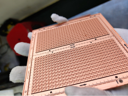 Machine directe impression de laser de haute précision avec 405 Nm/25-50 W pour le numéro de série